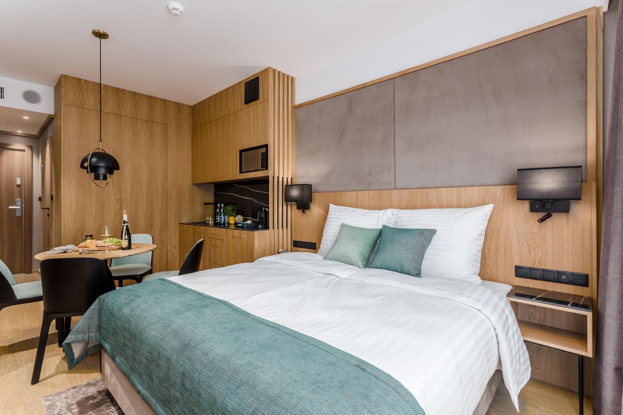 Deo Plaza Apartamenty Premium By Rent Like Home 格但斯克 外观 照片