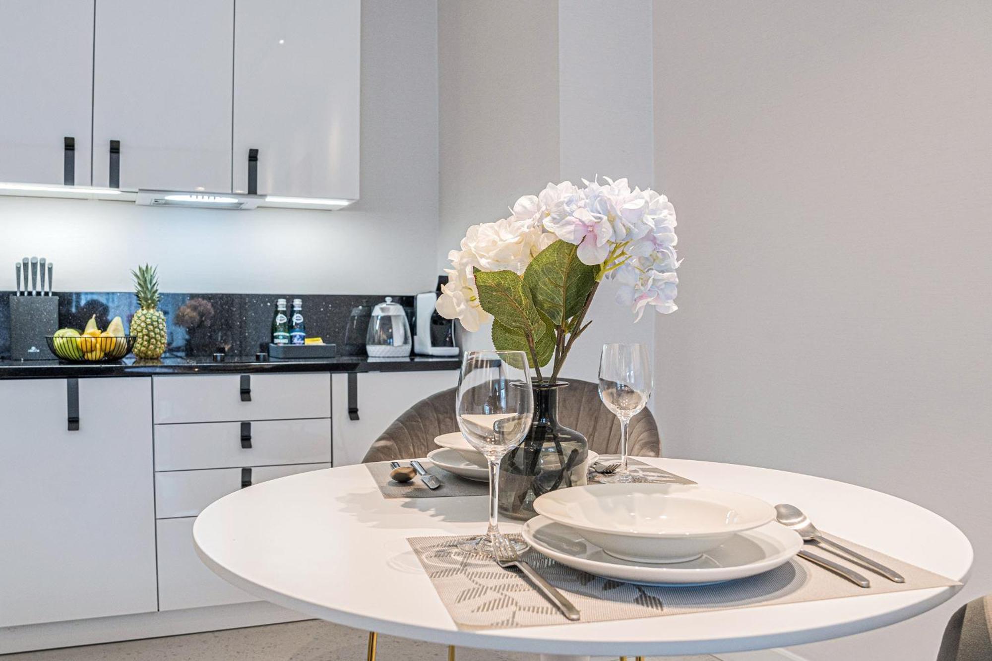 Deo Plaza Apartamenty Premium By Rent Like Home 格但斯克 外观 照片