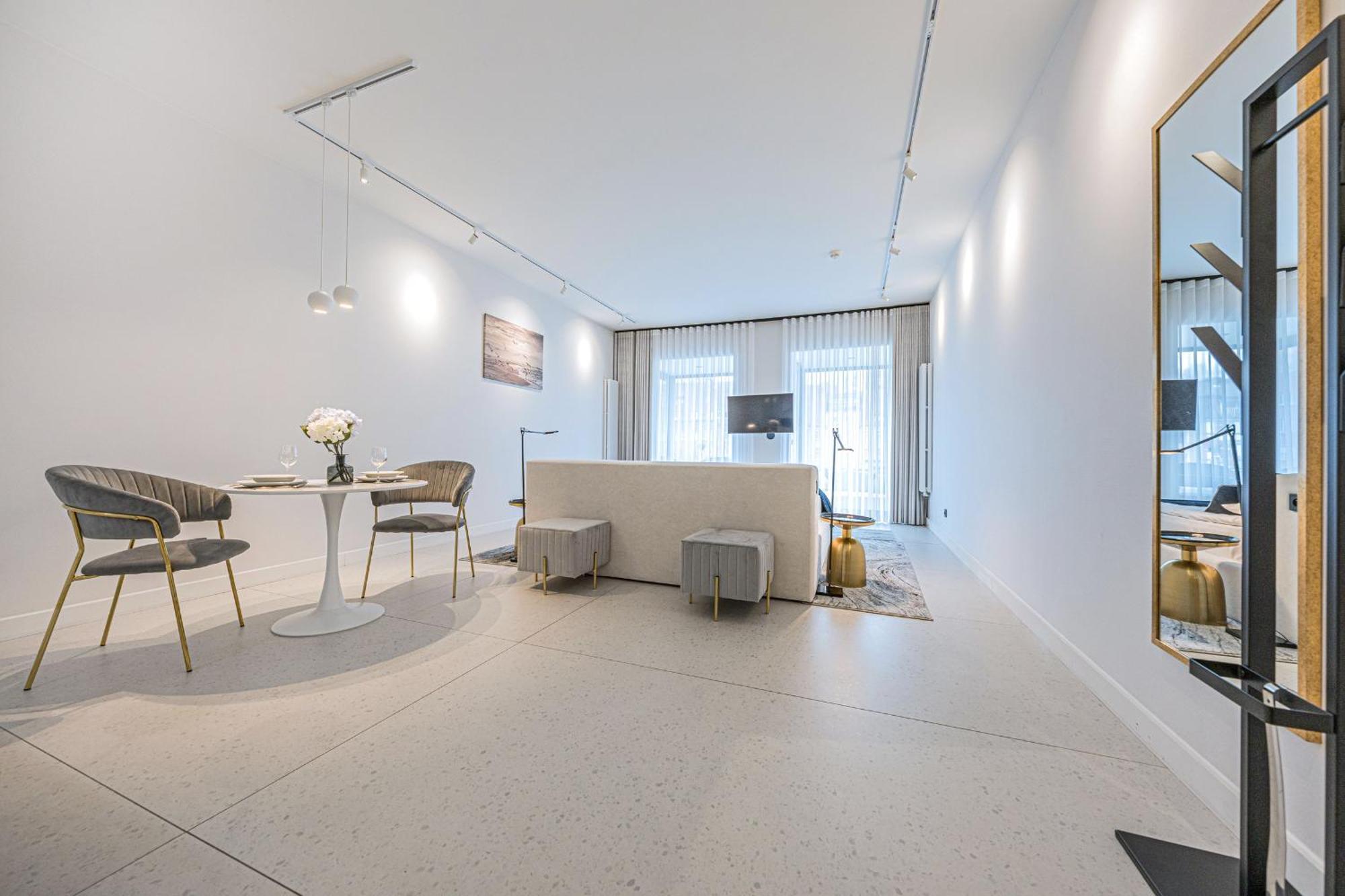 Deo Plaza Apartamenty Premium By Rent Like Home 格但斯克 外观 照片